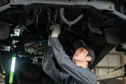 香川県高松市のピットスタッフ（ピット作業・車両整備業務）（高松南店） (正社員) | 株式会社　四国イエローハットの詳細画像